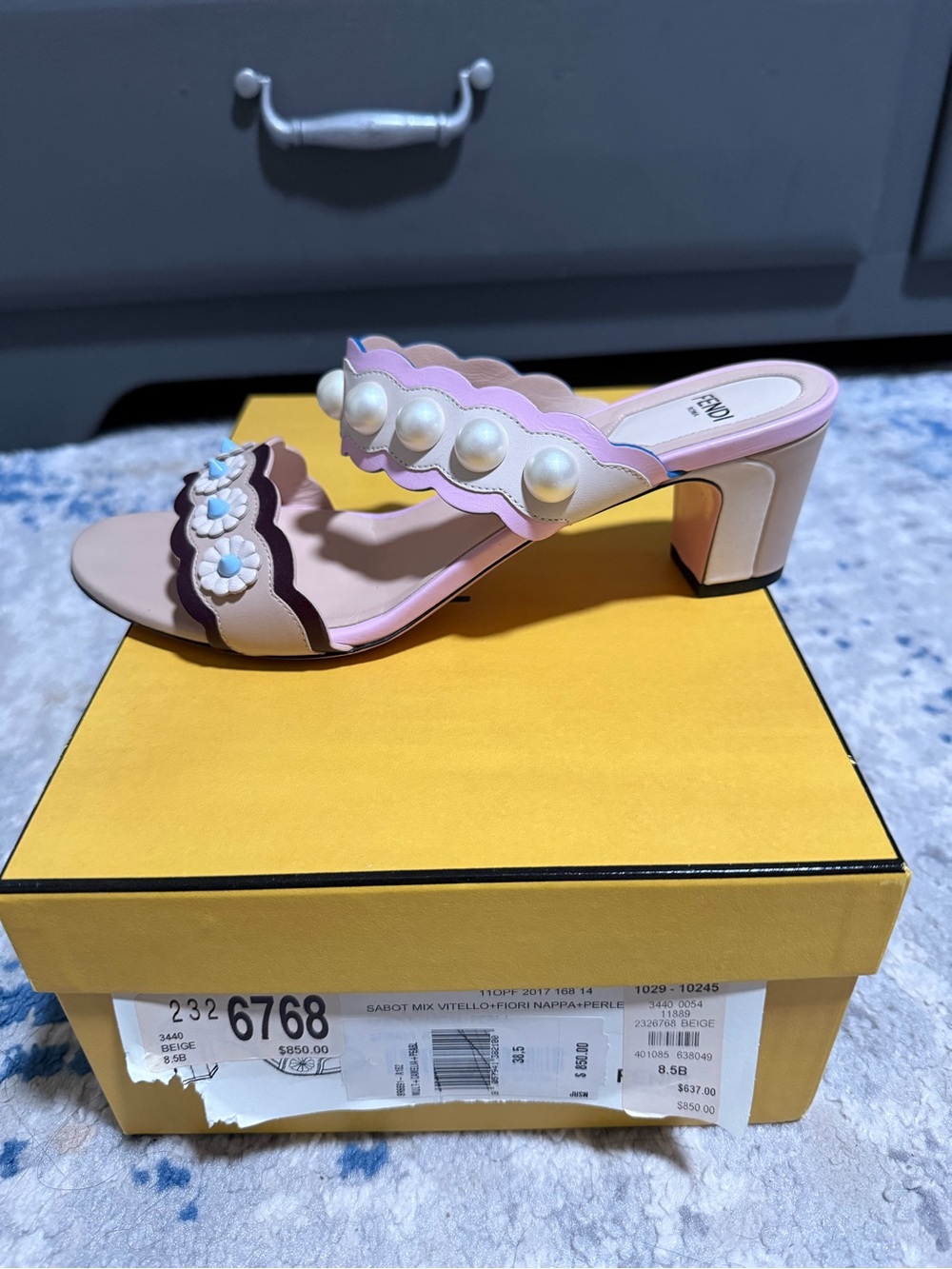 Fendi Pink Pearl & Daisy Double-Strap Slide Sandals - Picture 5 of 8